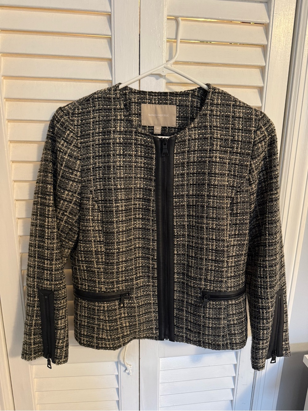 Banana Republic Tweed Blazer Bomber Jacket size 4 petite